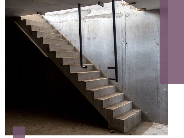 Изготовление и монтаж лестниц в подвале в Узловой