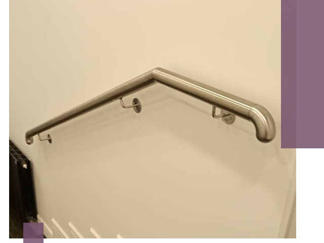 Изготовление пристенных поручней в Узловой под ключ за сроки